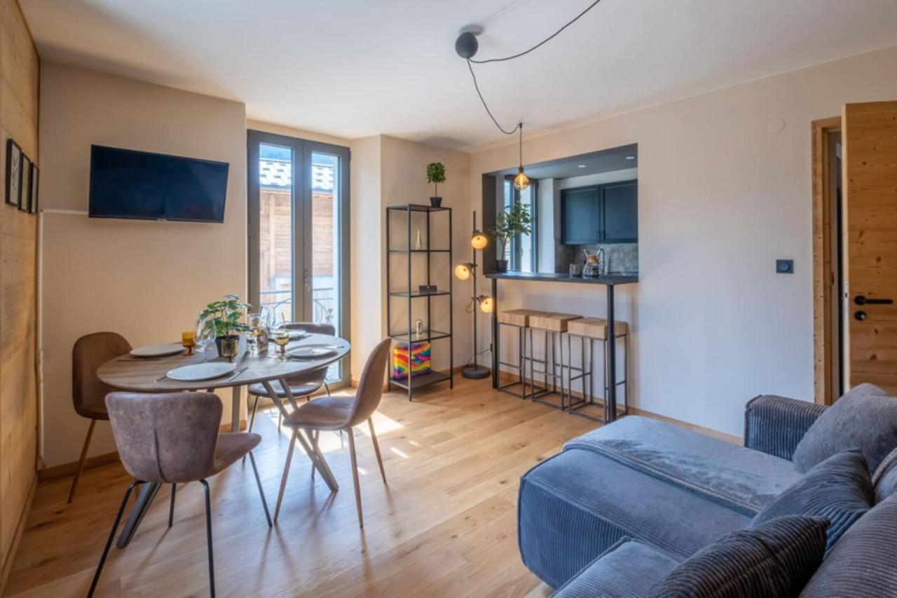 Newly Renovated Apartment With Mont Blanc View Chamonix Mont Blanc Exterior foto